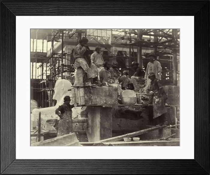 Framed Print : Palace Workmen