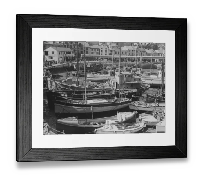 Framed Print : Brixham Harbour Framed Print : Brixham Harbour