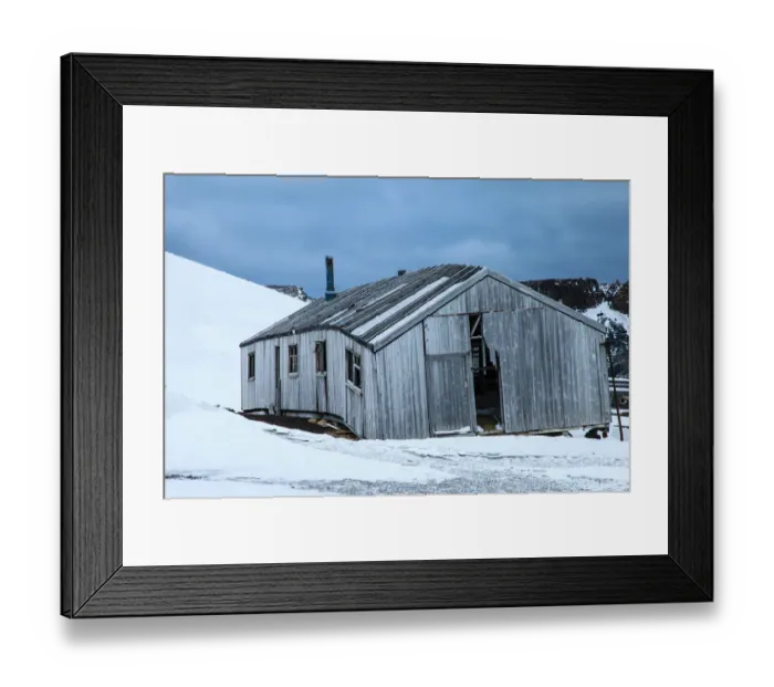 Framed Print : Abandoned house on Deception Island Framed Print : Abandoned house on Deception Island