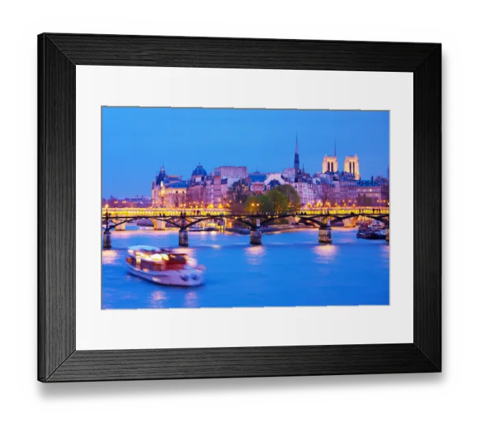 Framed Print : Passerelle des Arts, Notre Dame, Ile de la Cite Framed Print : Passerelle des Arts, Notre Dame, Ile de la Cite