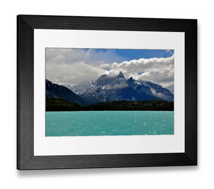 Framed Print : Lago Pehoe Vista Framed Print : Lago Pehoe Vista