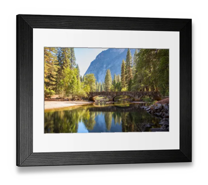 Framed Print : Yosemite Valley Framed Print : Yosemite Valley