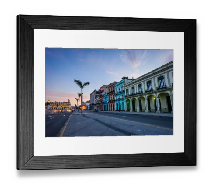 Framed Print : City Centre Habana Framed Print : City Centre Habana