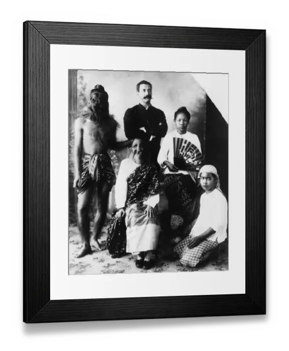 Framed Print : Hairy Familly Framed Print : Hairy Familly