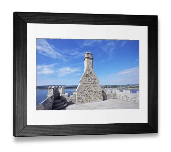 Framed Print : Fortification on the walls of St Michaels Mount in Cornwall Framed Print : Fortification on the walls of St Michaels Mount in Cornwall