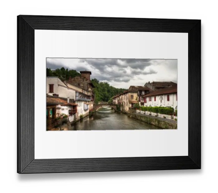 Framed Print : Saint-Jean-Pied-de-Port, Pyrenees Atantique Framed Print : Saint-Jean-Pied-de-Port, Pyrenees Atantique