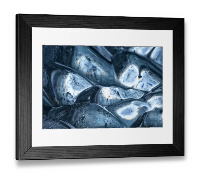 Framed Print : Ice caves in the Vatnajokull Glacier in Iceland Framed Print : Ice caves in the Vatnajokull Glacier in Iceland