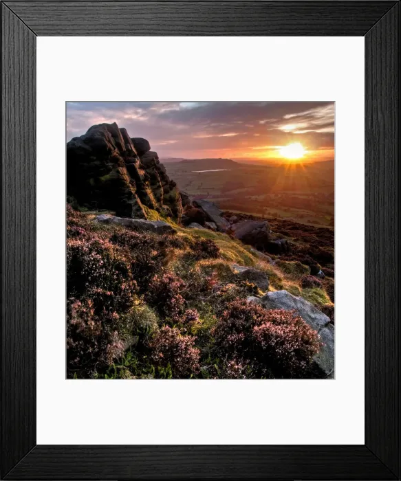 Framed Print : Mountain range at sunset Framed Print : Mountain range at sunset