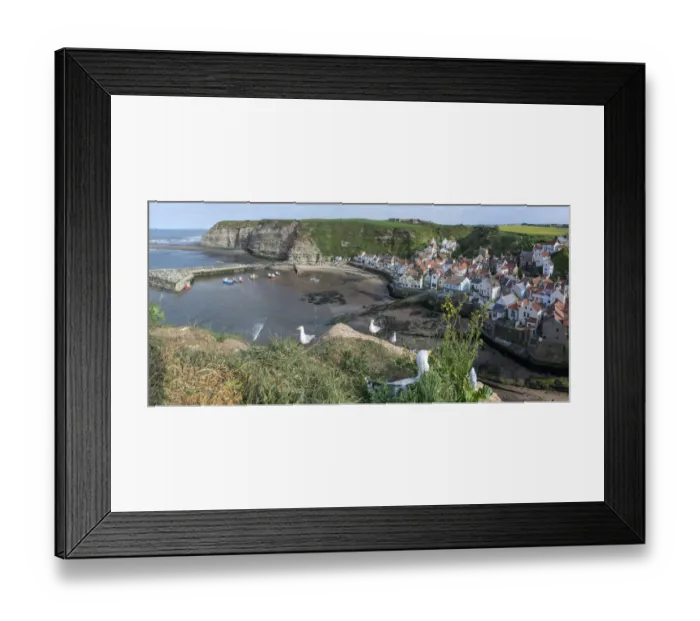 Framed Print : Staithes. Old Fishing port in Yorkshire, panorama Framed Print : Staithes. Old Fishing port in Yorkshire, panorama