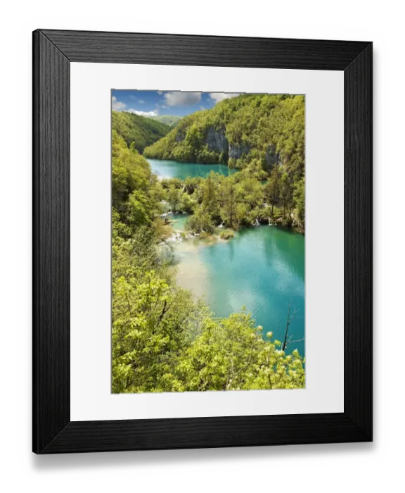 Framed Print : Lakes of Plitvice, UNESCO World Heritage Site, Plitvice Lakes National Park, Croatia Framed Print : Lakes of Plitvice, UNESCO World Heritage Site, Plitvice Lakes National Park, Croatia