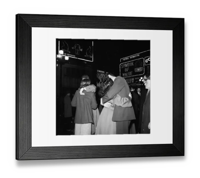Framed Print : New Year Kiss Framed Print : New Year Kiss