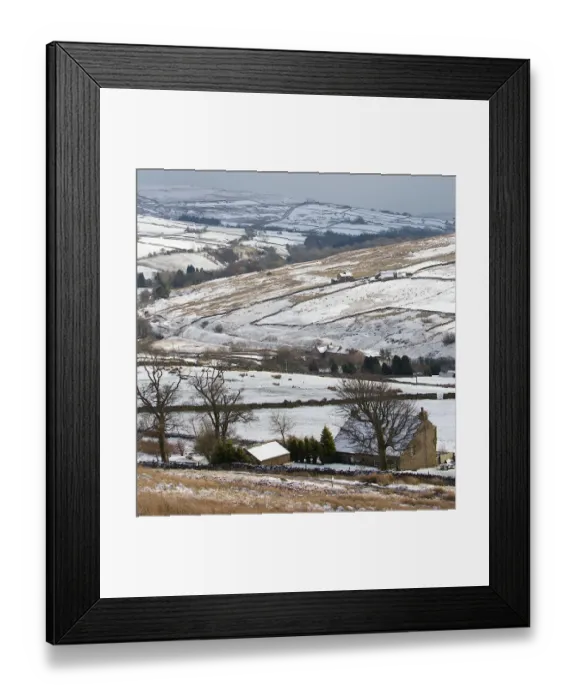 Framed Print : Classic Winter Scene in Northern England Framed Print : Classic Winter Scene in Northern England