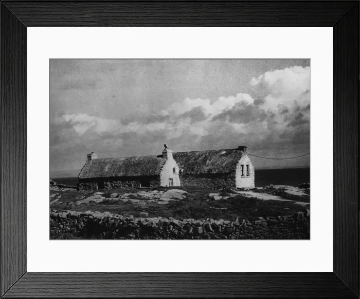 Framed Print : Crofts. circa 1936: Two typical dwellings on the Isle of Arran, Scotland Framed Print : Crofts. circa 1936: Two typical dwellings on the Isle of Arran, Scotland
