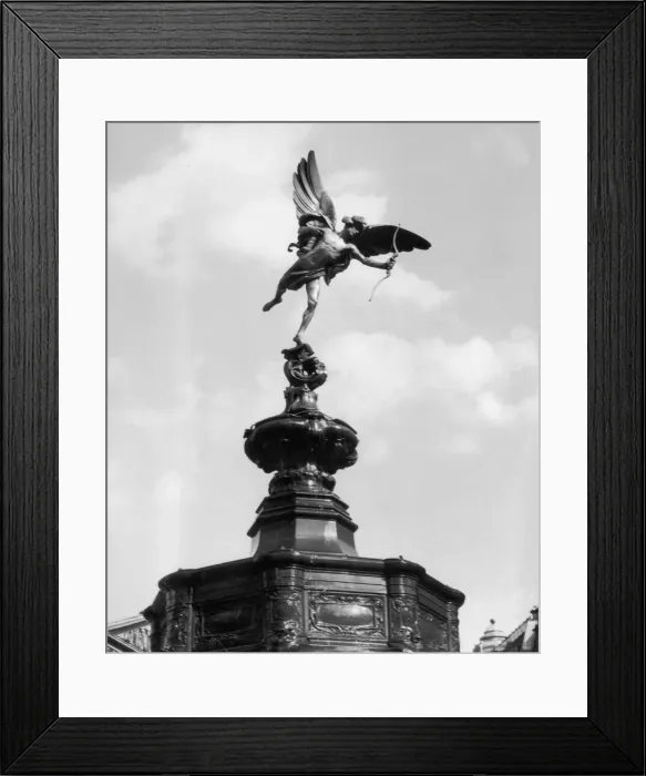 Framed Print : Eros. 1st March 1963: The statue Eros was erected in Piccadilly Circus