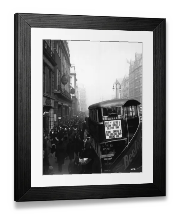 Framed Print : Oxford Street Framed Print : Oxford Street