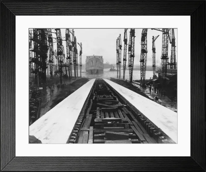 Framed Print : Queen Mary Launch Framed Print : Queen Mary Launch