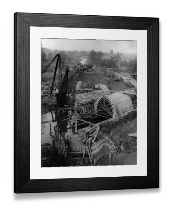 Framed Print : Wey Bridge Framed Print : Wey Bridge