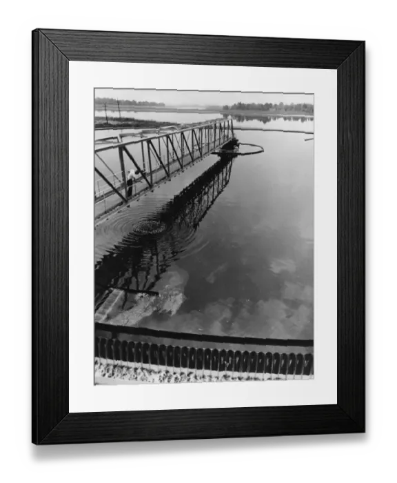 Framed Print : Clean Water Framed Print : Clean Water