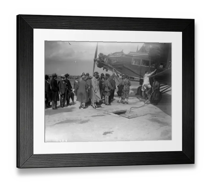 Framed Print : All Aboard