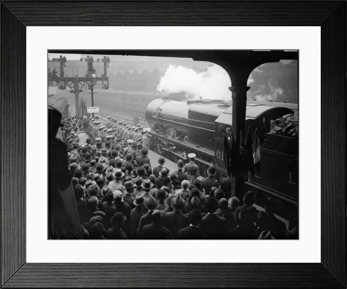 Framed Print : Irish Rifleman