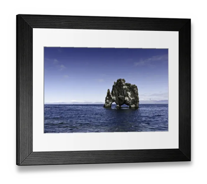 Framed Print : HvAitserkur Framed Print : HvAitserkur