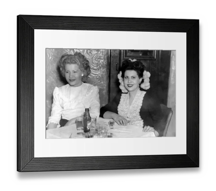 Framed Print : 35-40 years, adults, archival, bar, beverages, black & white, c, caucasian, drinking Framed Print : 35-40 years, adults, archival, bar, beverages, black & white, c, caucasian, drinking