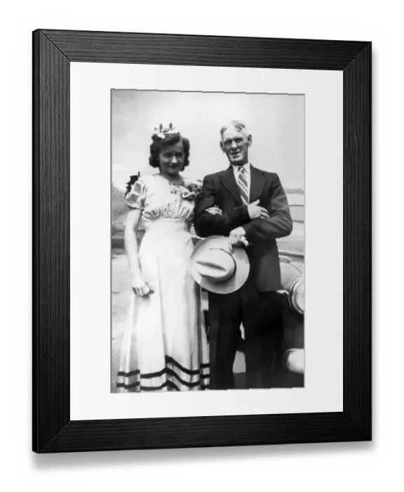 Framed Print : 25-30 years, 50-55 years, adult, archival, arm in arm, black & white, black + white Framed Print : 25-30 years, 50-55 years, adult, archival, arm in arm, black & white, black + white