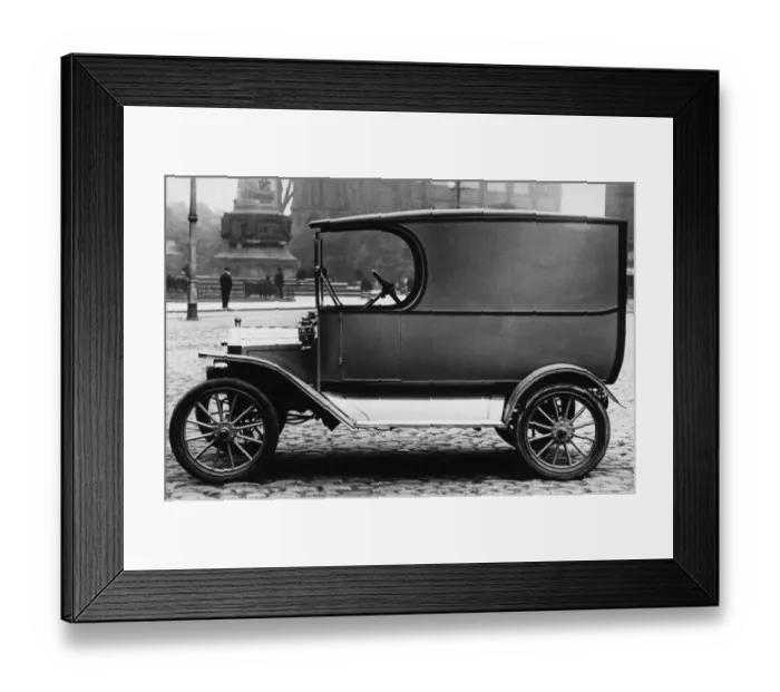 Framed Print : Van. Vintage Black and White, TR000840 Framed Print : Van. Vintage Black and White, TR000840