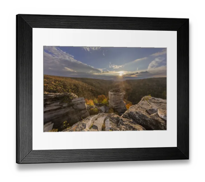 Framed Print : Lindy Point Overlook at sunrise, Blackwater Falls State Park, Davis, West Virginia, USA Framed Print : Lindy Point Overlook at sunrise, Blackwater Falls State Park, Davis, West Virginia, USA