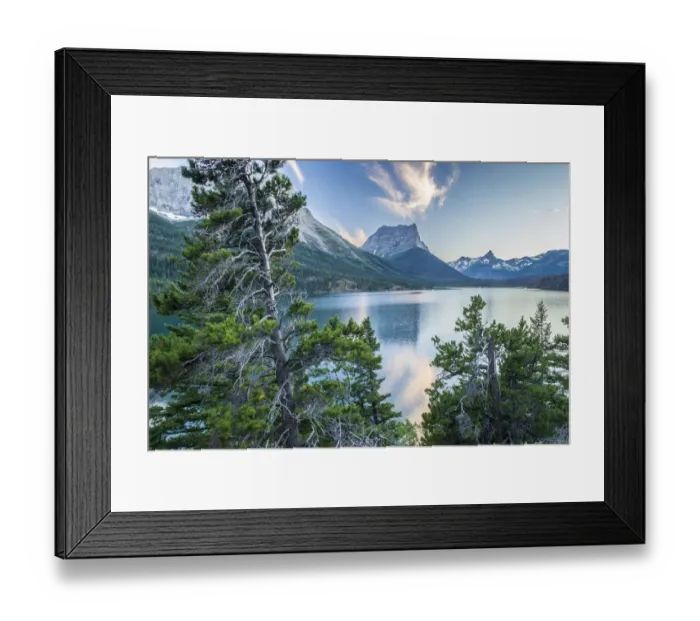 Framed Print : St Mary Lake and mountains landscape, Glacier National Park, Montana, USA Framed Print : St Mary Lake and mountains landscape, Glacier National Park, Montana, USA