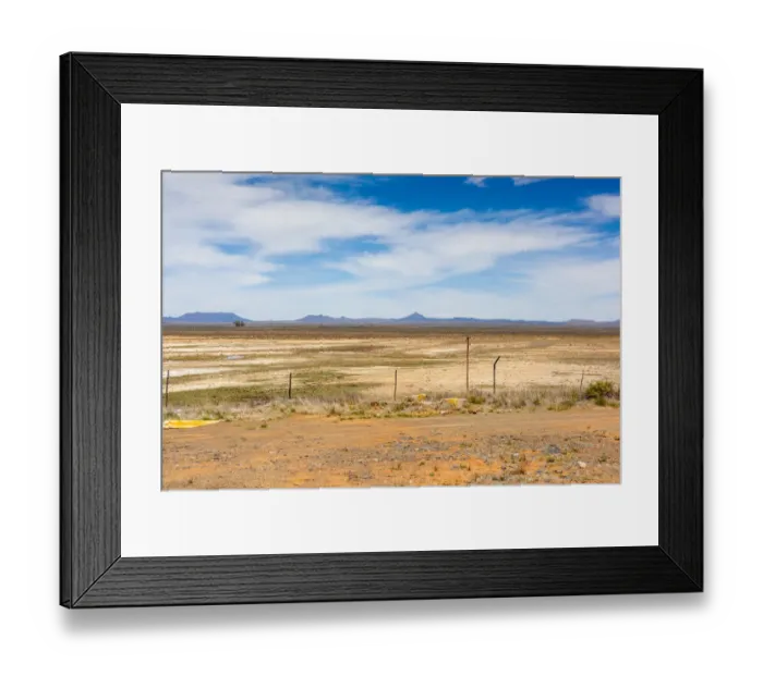 Framed Print : The dry and arid landscape of the Karoo in the Northern Cape not far from Loxton, South Africa Framed Print : The dry and arid landscape of the Karoo in the Northern Cape not far from Loxton, South Africa