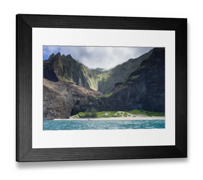 Framed Print : Majestic views of extreme terrain at Honopu Beach along the Na Pali Coast, Kauai, Hawaii, USA Framed Print : Majestic views of extreme terrain at Honopu Beach along the Na Pali Coast, Kauai, Hawaii, USA