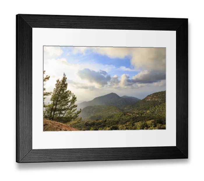 Framed Print : Scenics landscape of Serra de Tramuntana mountains, Mallorca, Balearic Islands, Spain