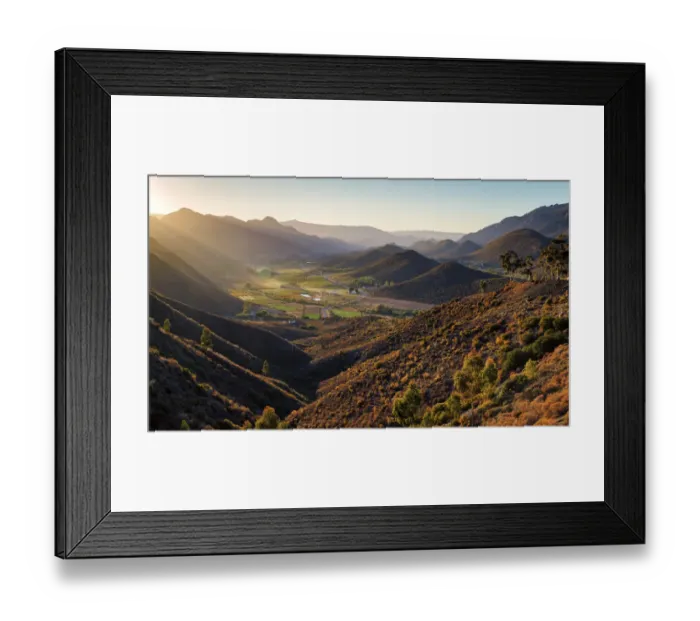 Framed Print : farm scene in the Koo valley Framed Print : farm scene in the Koo valley