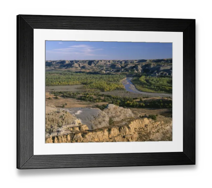 Framed Print : Valley of Little Missouri River and sedimentary hills in North Unit of Theodore Roosevelt National Park, North Dakota, USA Framed Print : Valley of Little Missouri River and sedimentary hills in North Unit of Theodore Roosevelt National Park, North Dakota, USA