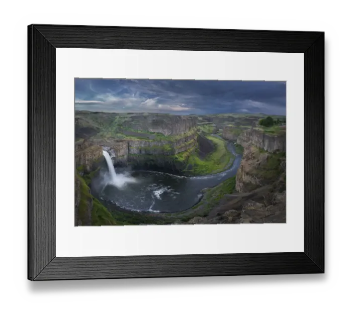 Framed Print : Palouse Falls on stormy day, Palouse Falls State Park, Washington State, USA Framed Print : Palouse Falls on stormy day, Palouse Falls State Park, Washington State, USA