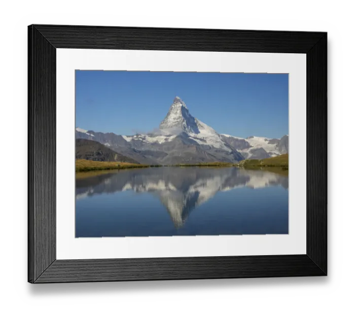 Framed Print : Matterhorn reflected in Stellisee, Zermatt, Valais Canton, Switzerland