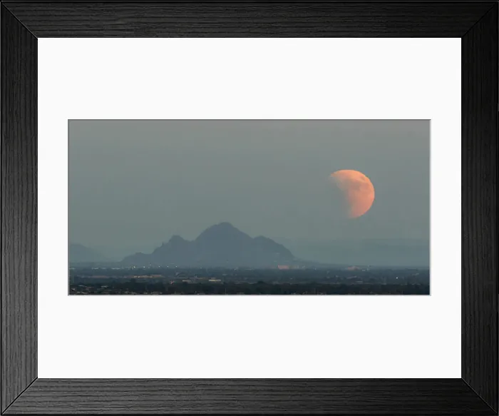 Framed Print : Partially eclipsed supermoon, Phoenix, Arizona, USA Framed Print : Partially eclipsed supermoon, Phoenix, Arizona, USA