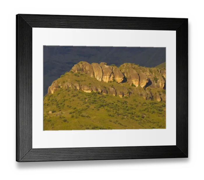 Framed Print : color image, colour image, day, daytime, drakensberg amphitheatre, elevated view Framed Print : color image, colour image, day, daytime, drakensberg amphitheatre, elevated view
