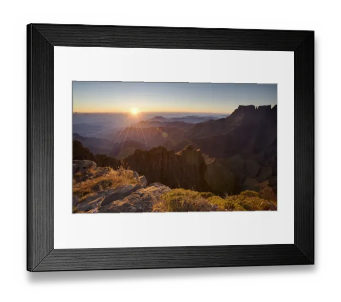 Framed Print : Sunrise over the Drakensberg mountains, Royal Natal, Drakensberg uKhahlamba National Park, South Africa Framed Print : Sunrise over the Drakensberg mountains, Royal Natal, Drakensberg uKhahlamba National Park, South Africa