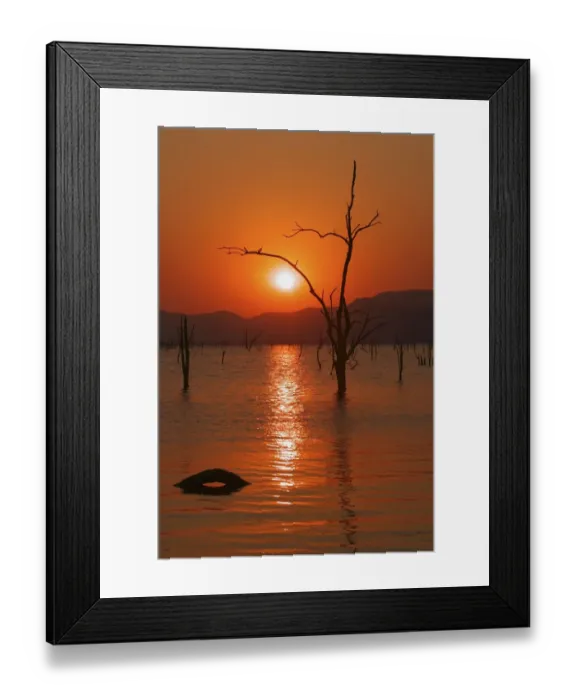 Framed Print : Dramatic sunset over Lake Kariba. Zimbabwe, Southern Africa Framed Print : Dramatic sunset over Lake Kariba. Zimbabwe, Southern Africa