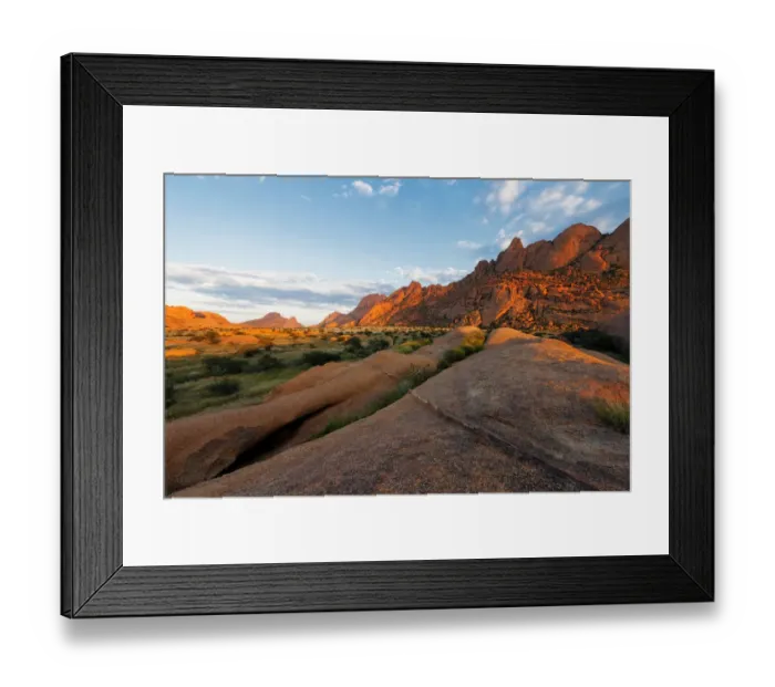 Framed Print : Landscape photo of the Spitzkoppe granite mountains at sunrise. Spitzkoppe, Erongo, Namibia