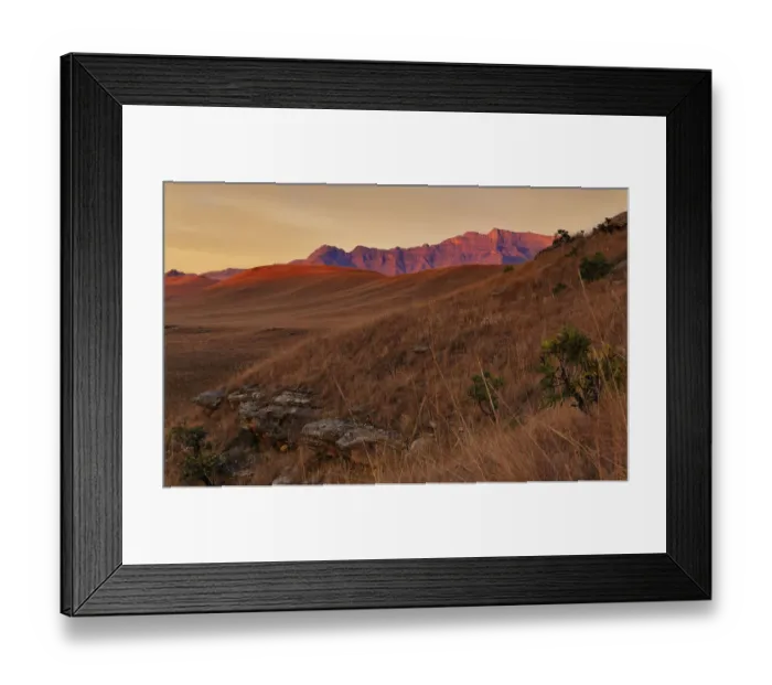 Framed Print : Wide Angle View of a Dramatic Sunrise over the Valley of Giants Castle in the Drakensberg Mountains of South Africa