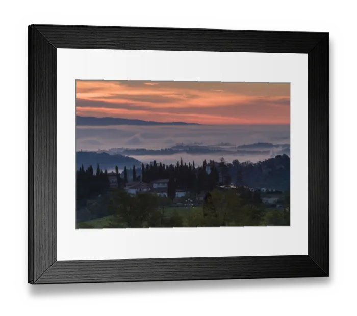 Framed Print : Sunrise over mist, Tuscany, Italy Framed Print : Sunrise over mist, Tuscany, Italy