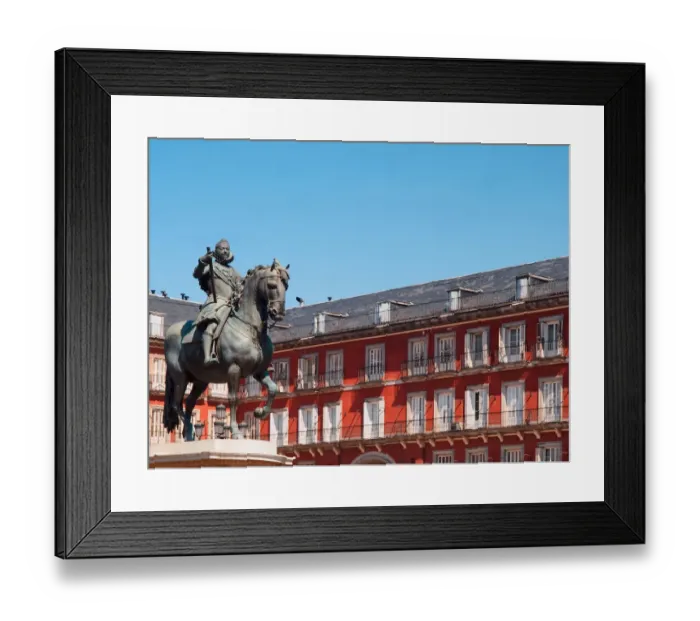 Framed Print : Madrid, Plaza Mayor and Felipe III Framed Print : Madrid, Plaza Mayor and Felipe III
