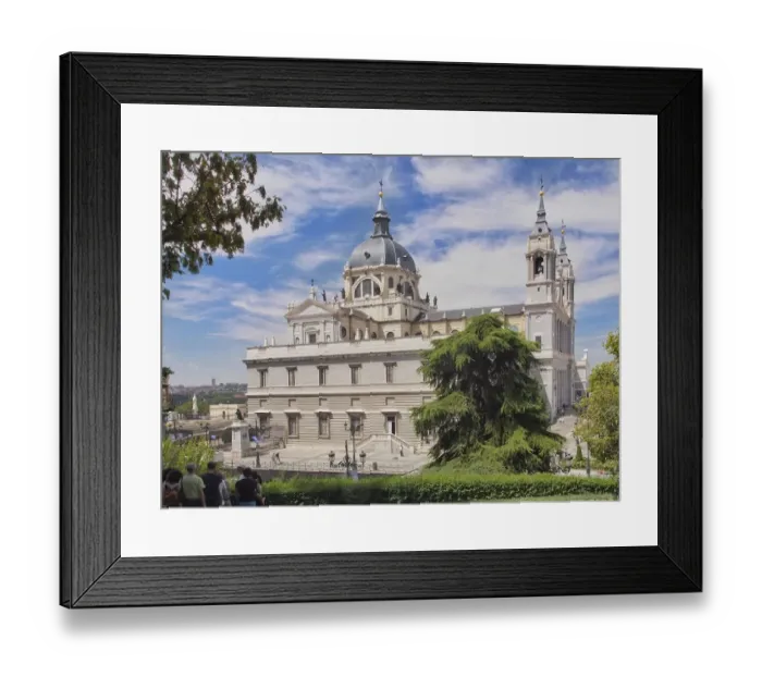 Framed Print : Madrid, Almudena Cathedral Framed Print : Madrid, Almudena Cathedral