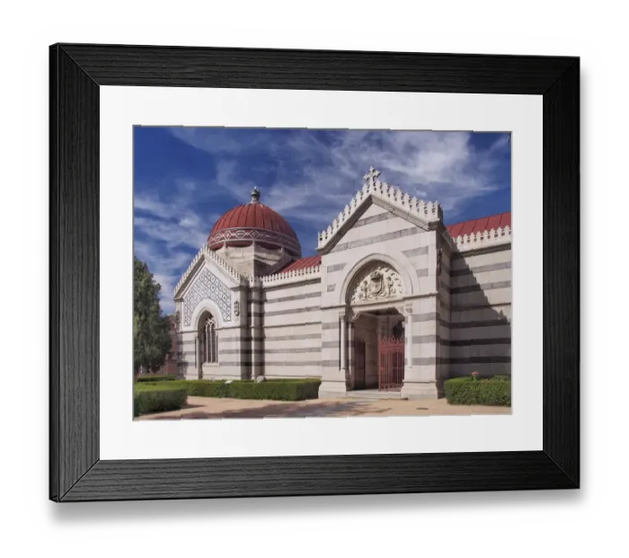 Framed Print : Madrid, Panteon de Hombres ilustres memorial