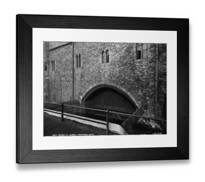 Framed Print : Traitors Gate Framed Print : Traitors Gate
