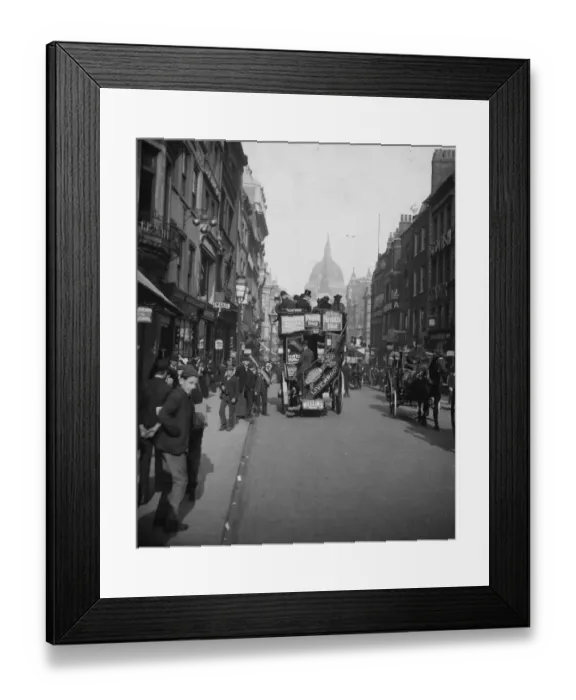 Framed Print : London Traffic