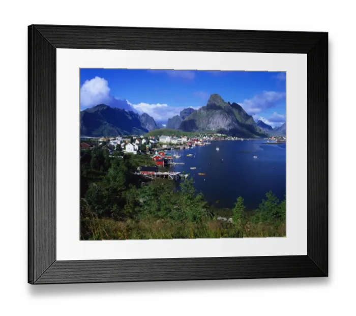 Framed Print : Reine Town, Moskenesoy, Lofoten, Norway Framed Print : Reine Town, Moskenesoy, Lofoten, Norway